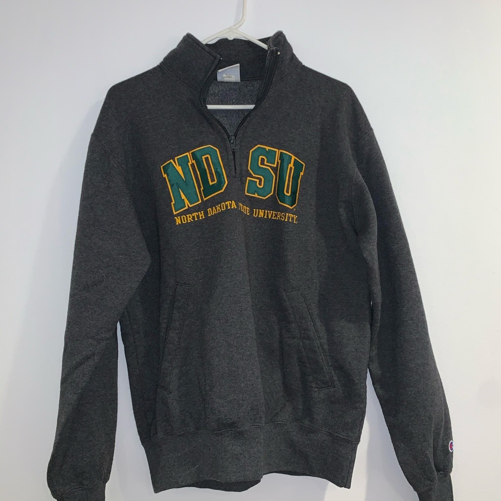 NDSU Quarter Zip Sweatshirt